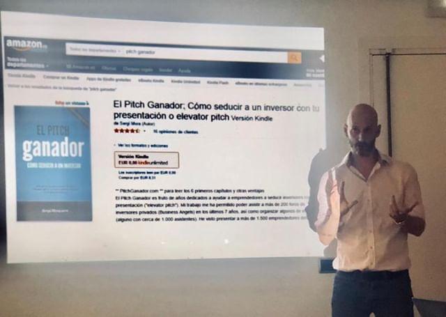 Sergi Sai Mora presentando su libro El Pitch Ganador